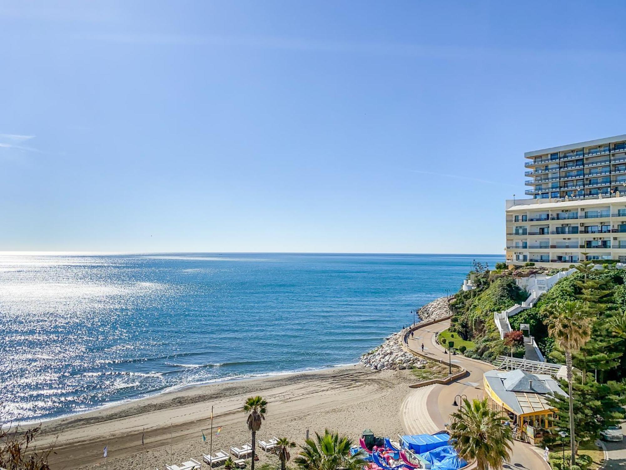 Fabuloso Apartamento Con Increibles Vistas Al Mar توريمولينوس المظهر الخارجي الصورة